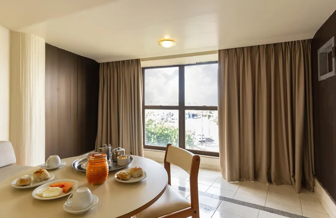Uberaba Hotel Suites-1